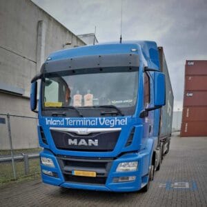WERKTVERKEERD en DANGER AHEAD items in cabine